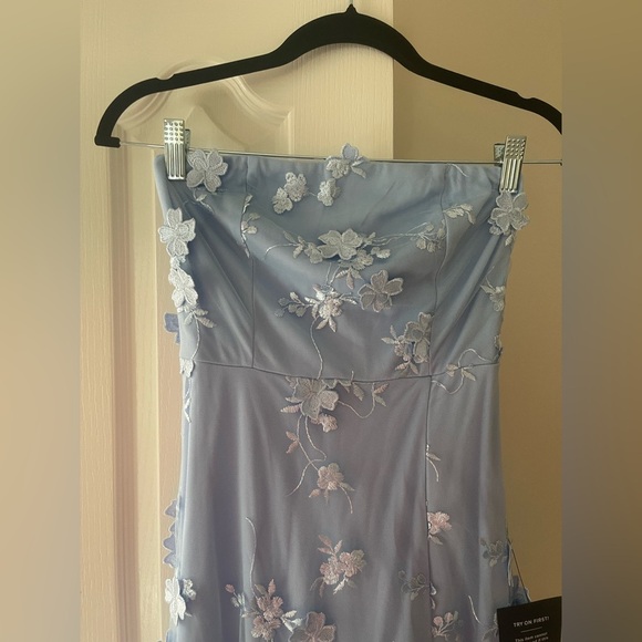 [NWT] Lulus Strapless Blue Floral Embroidered Maxi Dress - X-Small - Picture 8 of 12